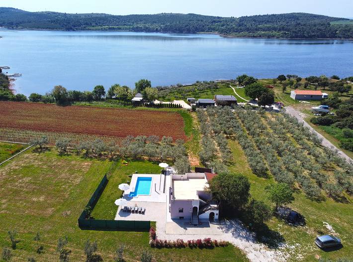 Ferienhaus für 6 Personen mit Pool in Pomer, Südküste Istrien