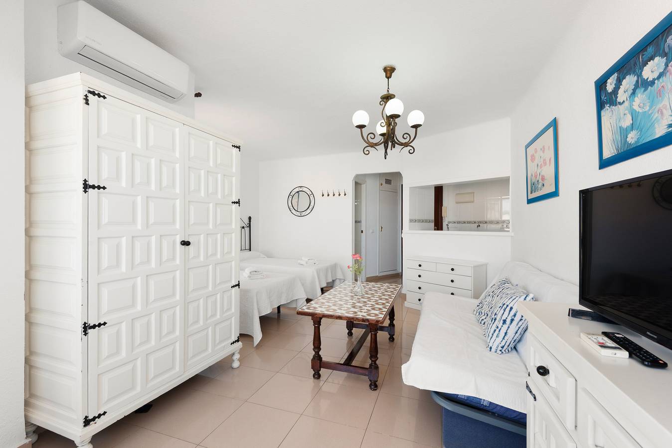 Geheel appartement, Appartement 'Estudio 07-03' met Uitzicht op Zee, Wifi en Airconditioning in Torrox Costa, Torrox