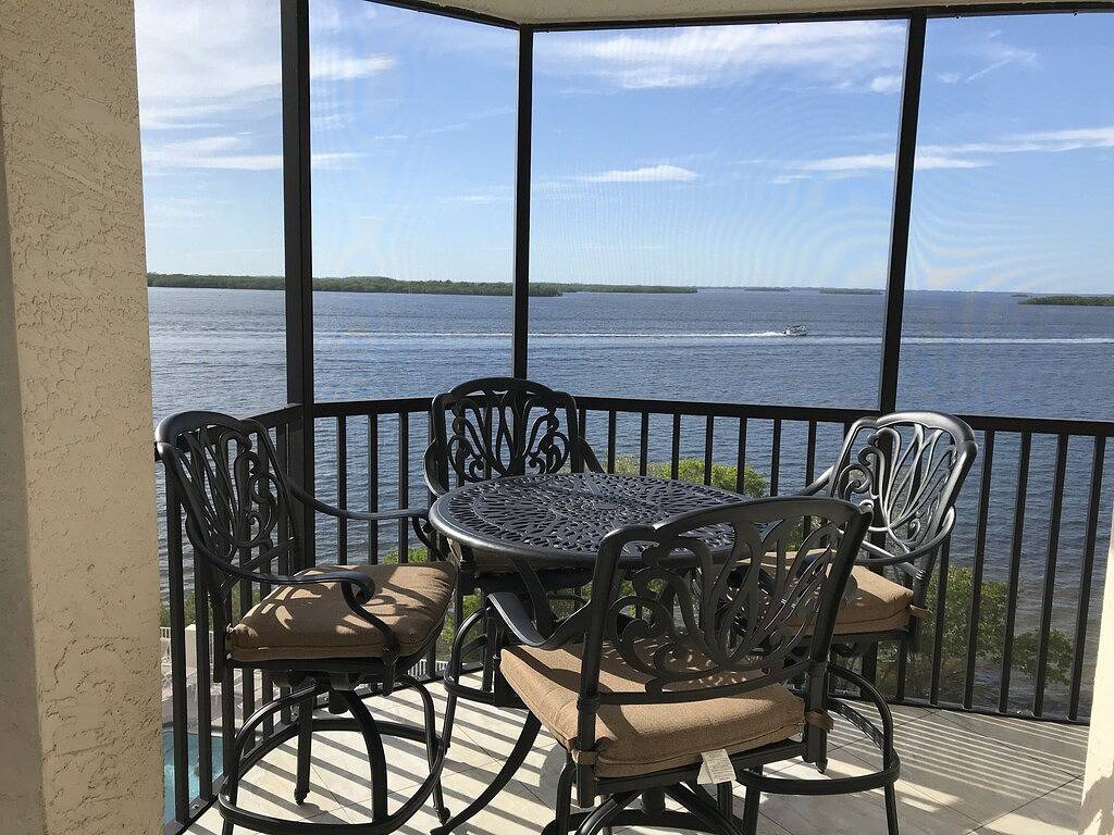 Ganze Wohnung, Atemberaubende Ecke Condo-Sanibel Harbor Unit 431 in Punta Rassa, Southwest Florida