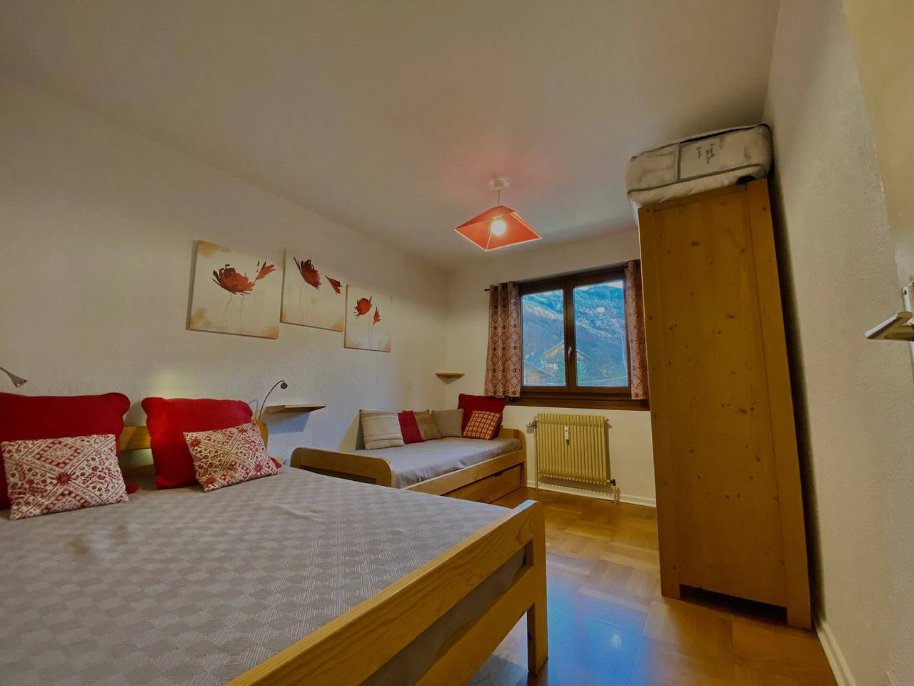 Apartamento entero, Apartamento céntrico con balcón en Samoëns, cerca del ski-bus y comercios in Samoëns, Region Bonneville
