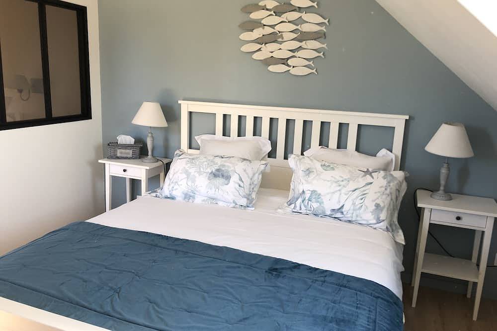 Cottage romantique au calme à 3 minutes d'Etretat avec jardin - parking gratuit in Le Tilleul, Région du Havre