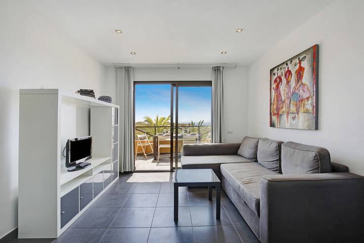 Ferienwohnung für 10 Personen, mit Balkon und Kinderpool sowie Garten in Antigua - 2