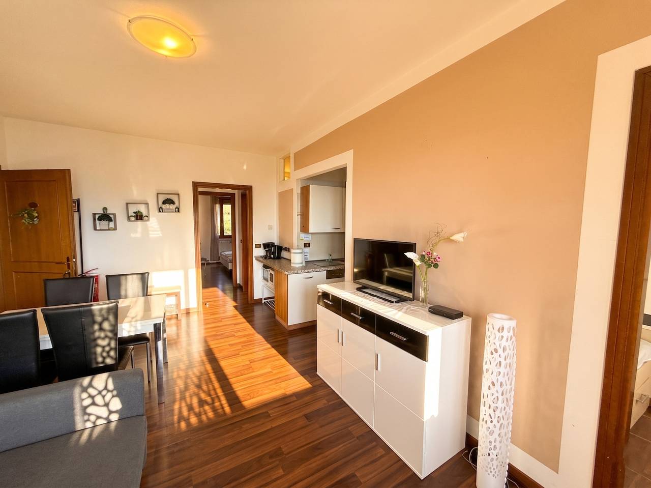 Ganze Wohnung, Appartamento Tobias 201 La Portella in Gardola, Tignale