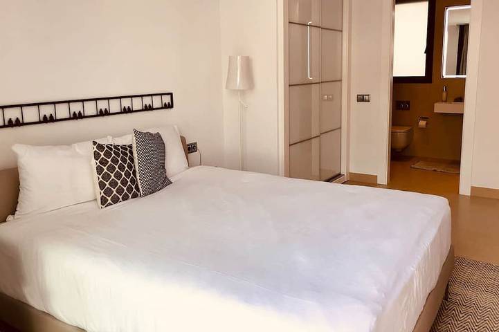 Appartement entier, Appartement de luxe avec piscine près de la plage de Poniente in Benidorm, Costa Blanca