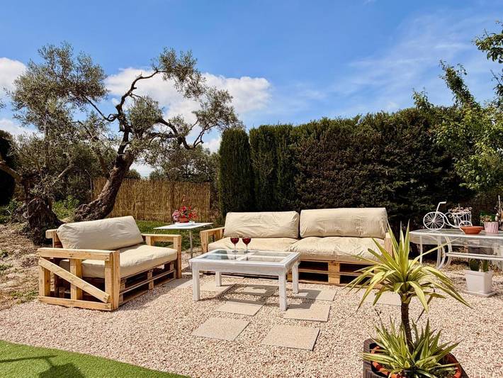 Casa rural para 6 personas, con vistas y terraza además de jardín y piscina en Antequera - 2