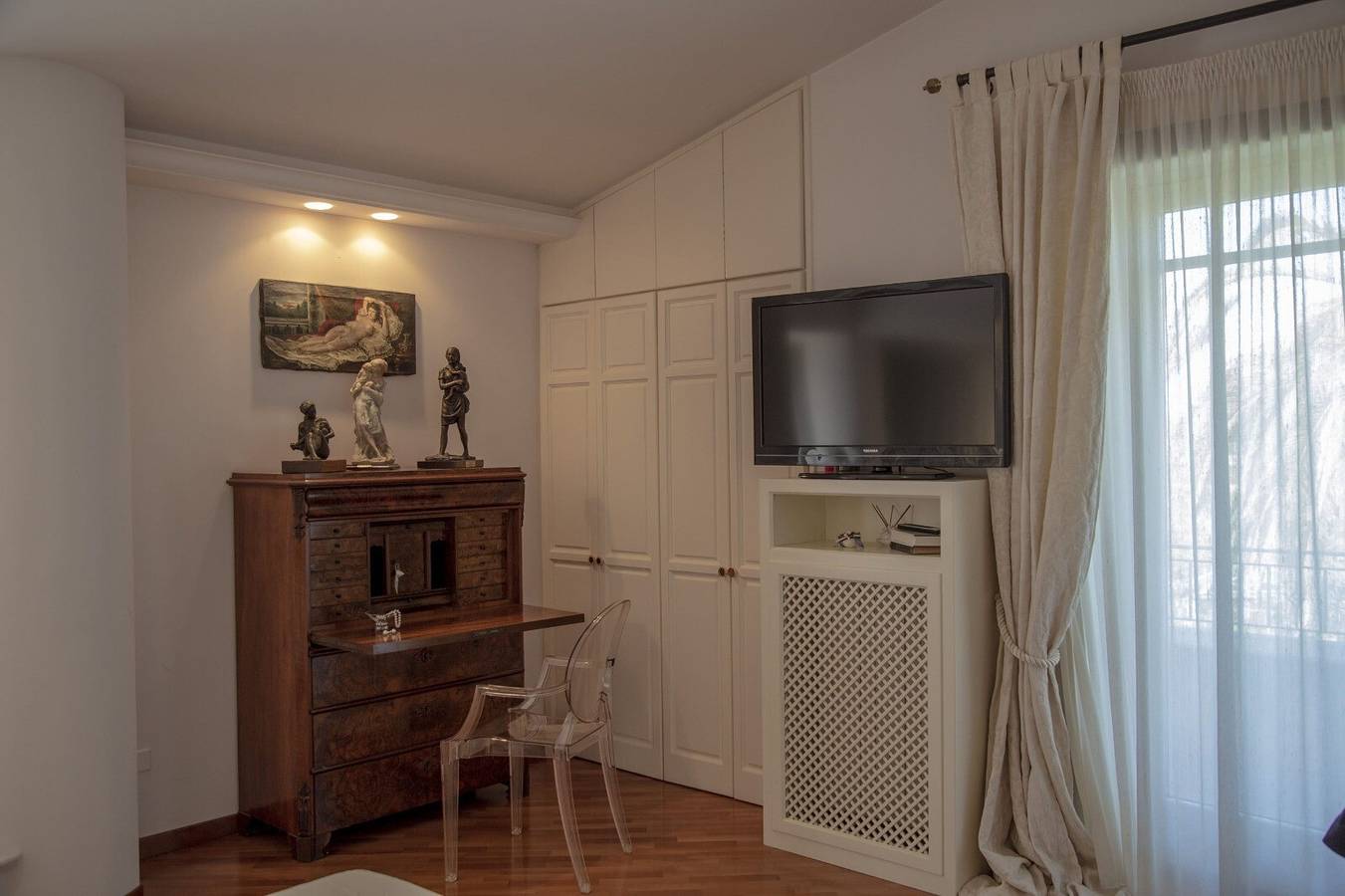 Apartamento entero, Habitación 'The Suite' con vistas al mar, piscina compartida y Wi-Fi in Marsala, Provincia de Trapani