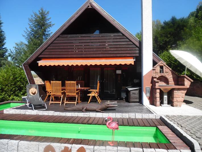 Ferienhaus für 6 Personen, mit Balkon und Terrasse sowie Garten an der Bergstraße