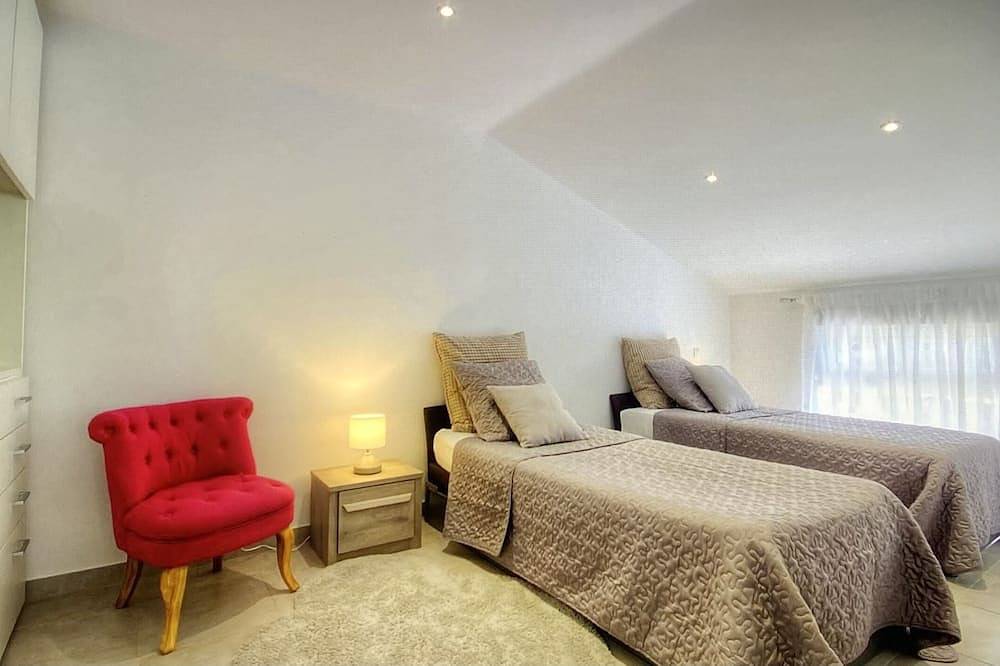 Casa di 115 mq in Calenzana, Calvi e dintorni