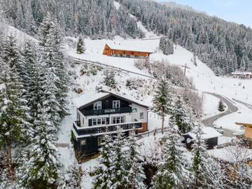 Gîte pour 6 personnes, avec terrasse et jardin à Bad Gastein