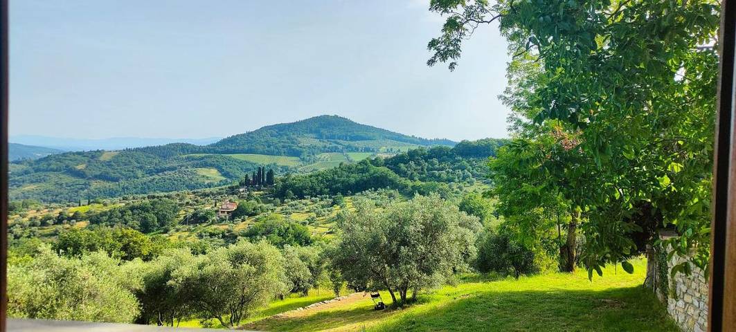 Gîte pour 5 personnes, avec vue ainsi que piscine et jardin, animaux acceptés à Pontassieve - 4