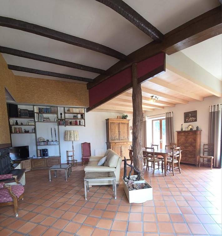 Location de vacances pour 6 personnes, avec terrasse et vue à Maurice Ravel