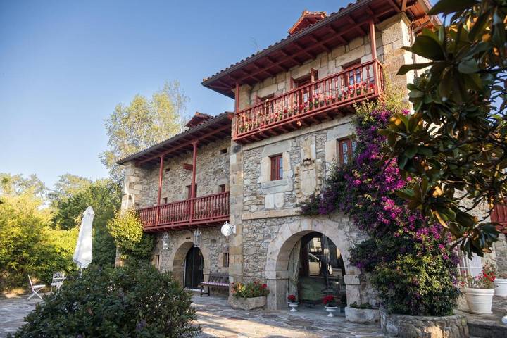 Gîte pour 2 personnes, avec jardin et terrasse à Liendo
