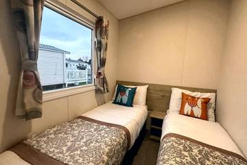 Lodge for 8 People in Skegness, Lincolnshire, Photo 4