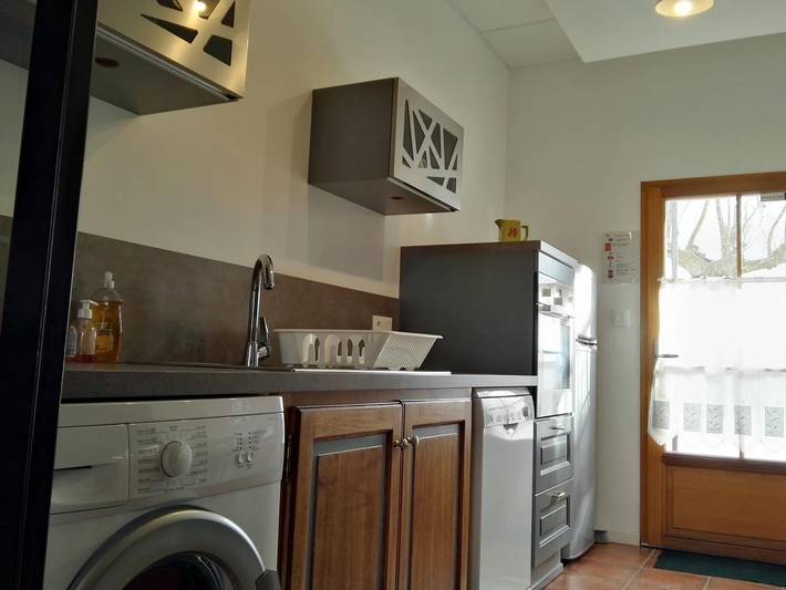 Gîte pour 6 personnes, avec terrasse ainsi que piscine et jardin, animaux acceptés à Mazères - 3