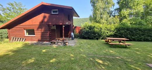 Chalet für 4 Personen, mit Garten und Ausblick sowie Seeblick und Terrasse in Niederschlesien