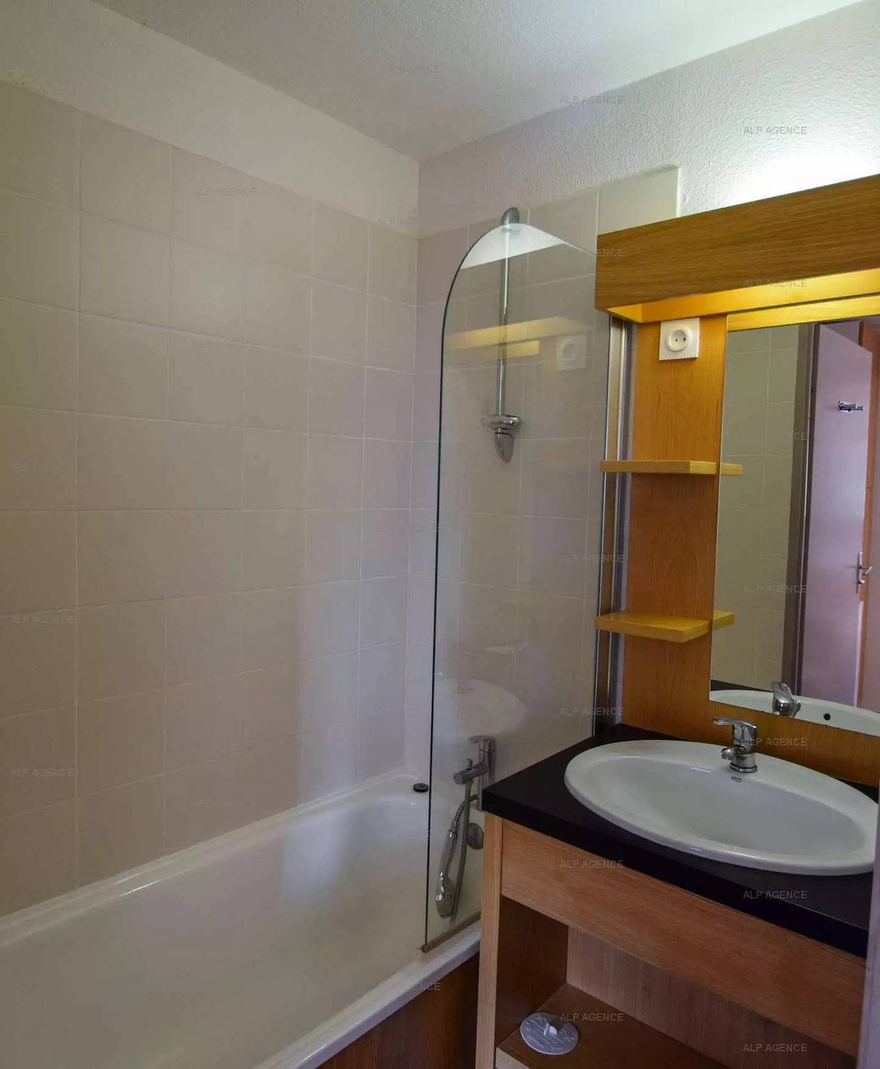 Appartement entier, 2 pièces 4/5 pers- Wifi- Le Cervin - 615Ce - Plagne Soleil in La Plagne, La Plagne-Tarentaise