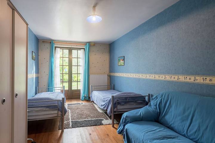 Location de vacances pour 6 personnes, avec piscine ainsi que terrasse et jardin à Bouniagues - 4