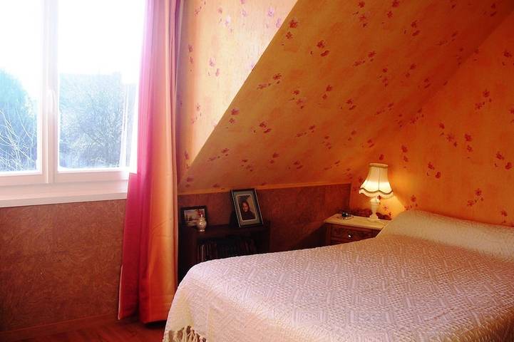 Location de vacances pour 6 personnes, avec jardin et terrasse à Saint-Jouan-des-Guérets - 3