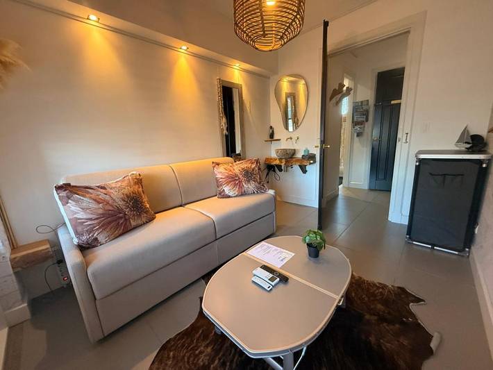 Chambre d’hôte pour 2 personnes, avec vue sur le lac et jardin