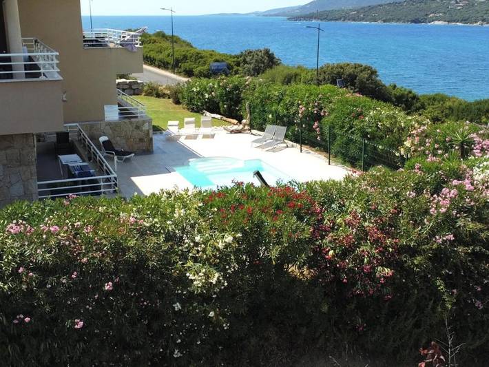 Apartamento de vacaciones para 8 personas, con piscina además de jardín y terraza - 1