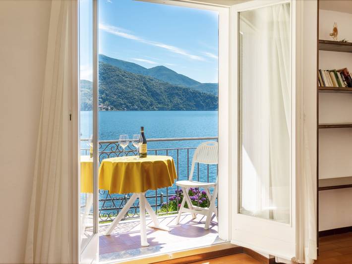 Ferienwohnung für 4 Personen, mit Balkon und Terrasse sowie Seeblick in Comune di Cannobio - 3