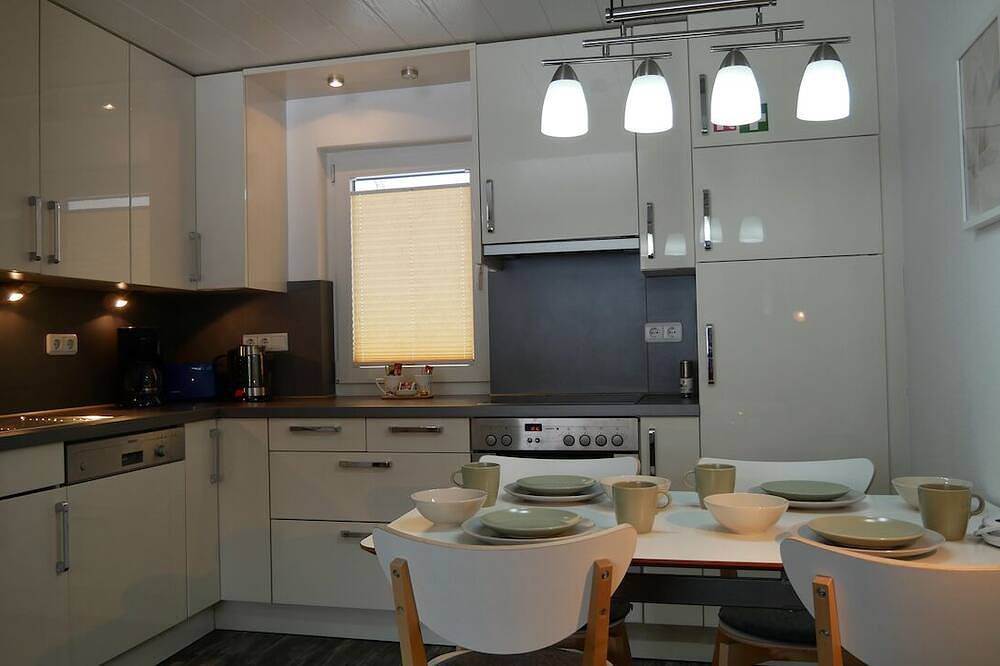 Ganze Wohnung, Ferienhaus Mittelhof 13 - gemütliches Ferienhäuschen im malerischen Elsoff in Bad Berleburg, Kreis Siegen-Wittgenstein