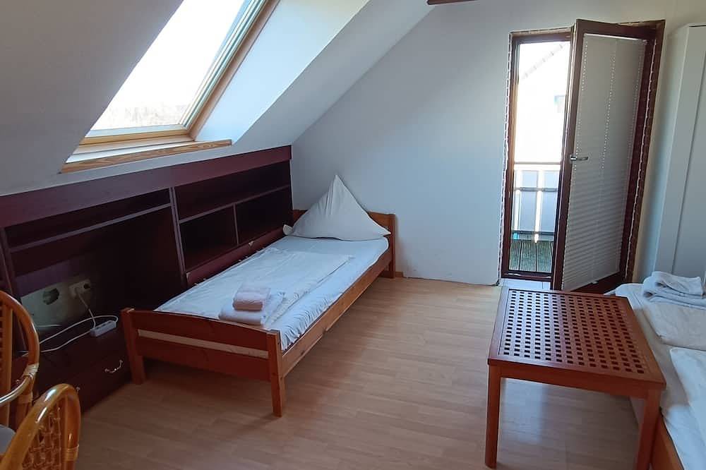 Ganze Wohnung, Apartment Dach zur Inselseite mit Balkon - Haus Hoog Stean in Helgoland