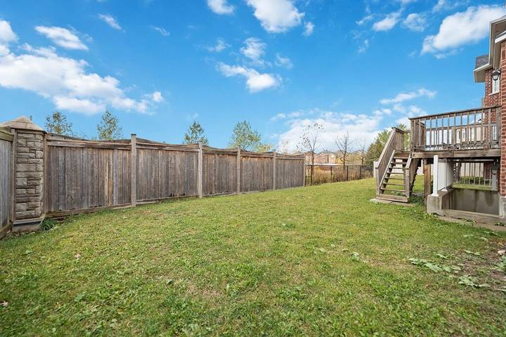 Location de vacances pour 8 personnes, avec terrasse et jacuzzi, animaux acceptés à Ajax