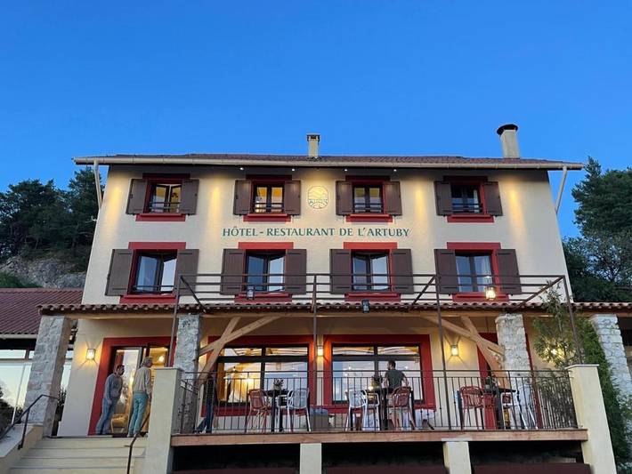 Hôtel pour 2 personnes, avec terrasse et vue