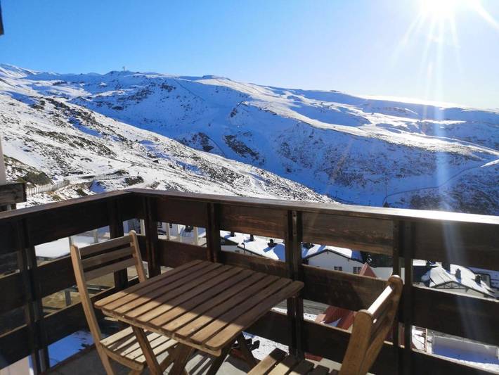 Apartamento para 4 personas, con vistas y balcón en Sierra Nevada