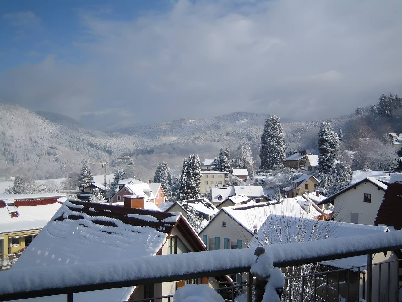 Ganze Wohnung, Apartment '4 Sterne Ferienwohnung Lind, 73qm' mit Bergblick, privater Terrasse und Wlan in Badenweiler, Südschwarzwald