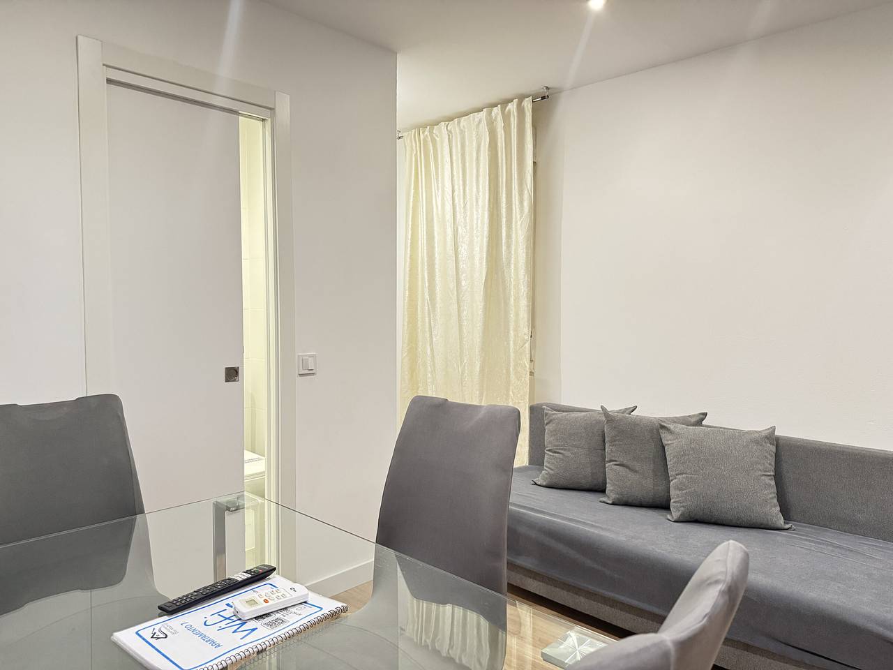 Appartement entier, Appartement confortable au centre-ville - 5 pers. in Centro (Madrid), Madrid