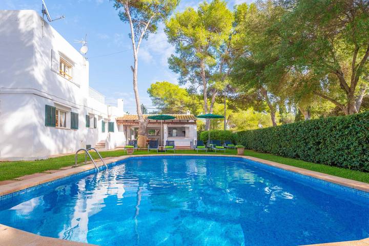Villa for 8 people, with terrace in Port Cala d'Or