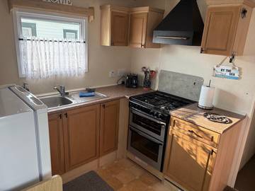 Chalet for 8 People in Ingoldmells, Lincolnshire, Photo 2