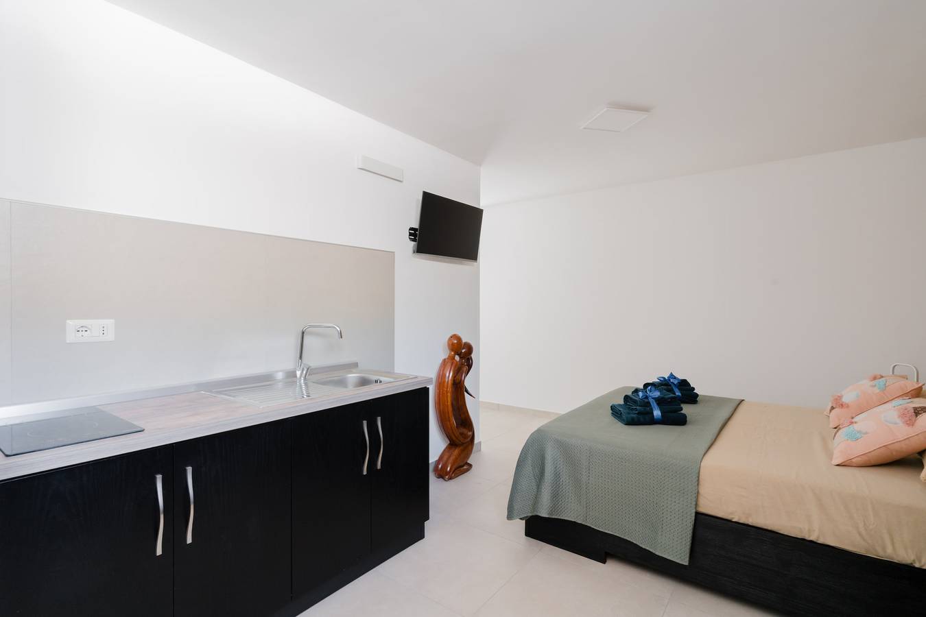 Appartement entier, Maison de vacances 'Jox House 104' avec piscine partagée, Wi-Fi et climatisation in Boncore, Golfe de Tarente