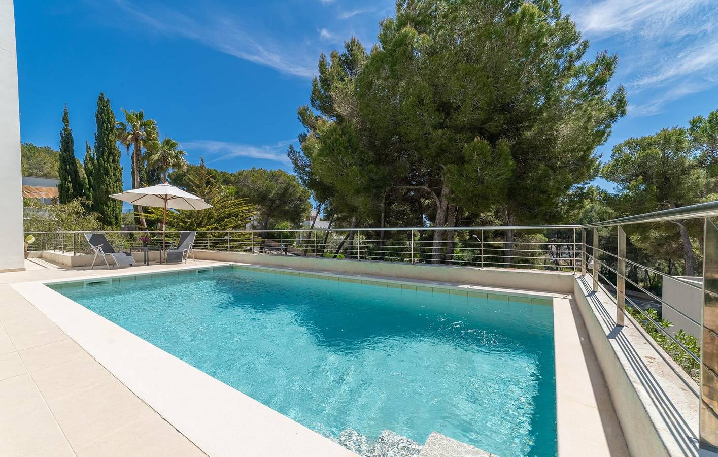 Apartment mit Meerblick, Pool und Terrasse, 1 km zum Strand in Capdepera, Mallorca Osten