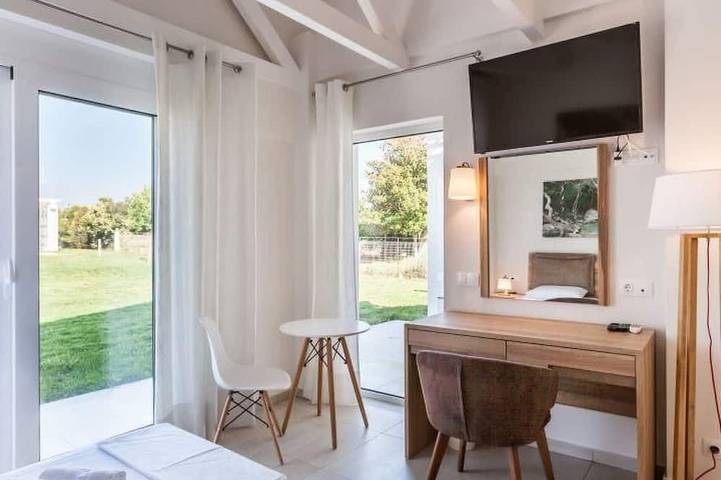 Bungalow für 6 Personen, mit Garten und Pool auf den Peloponnes - 4
