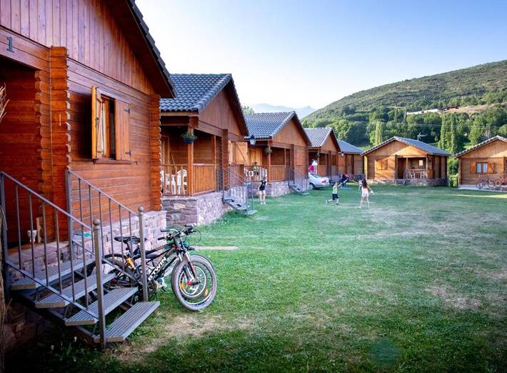 Camping pour 5 personnes, avec piscine ainsi que jardin et vue, adapté aux familles dans Aragon (Espagne) - 2