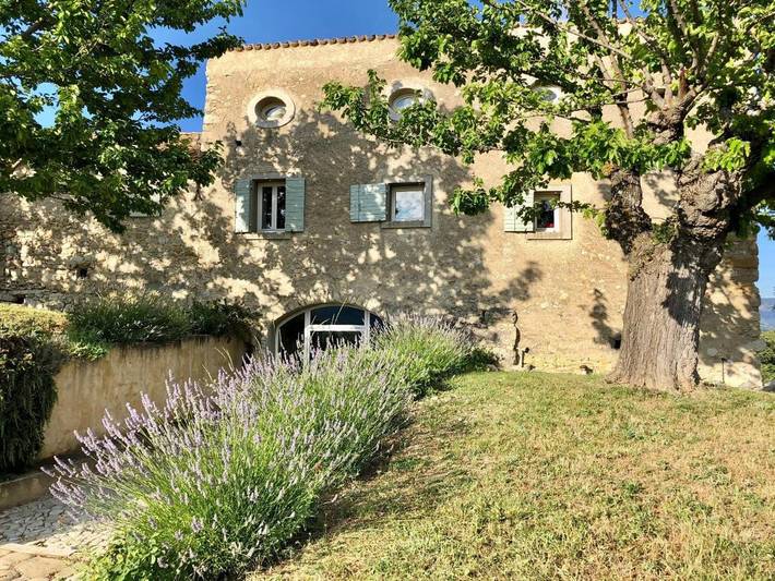 Chalet para 12 personas, con piscina además de jardín y terraza - 1