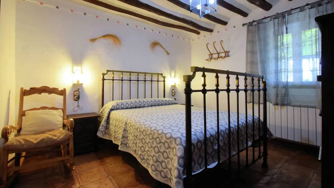 Casa de vacaciones para 6 personas con jardín in Fuentes de Cesna, Algarinejo