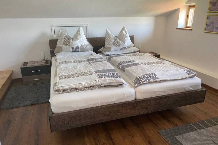 Ganze Wohnung, Breitenstein - Ferienwohnung Bergzeit - Zollner Priska in Fischbachau, Bayerische Alpen