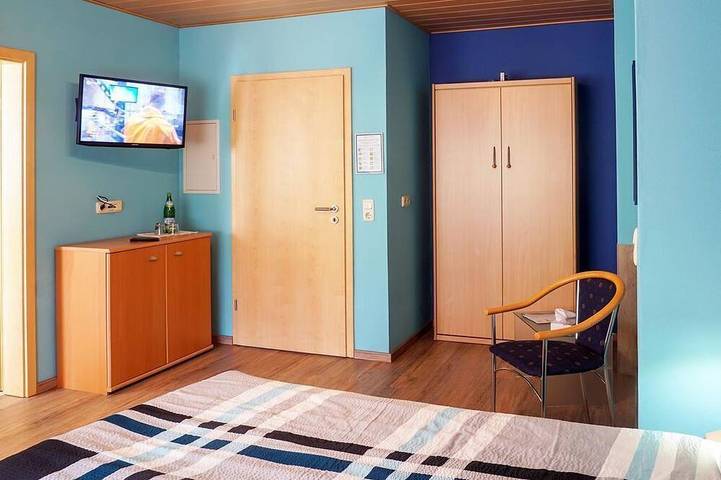 Ferienwohnung für 3 Personen, mit Garten in Rock am Ring - 4