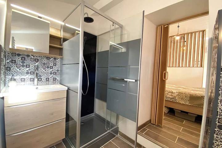 Appartement entier, Studio 263 \"Studio au charme provençal à Suze-la-Rousse – Calme & authenticité\" in Suze-la-Rousse, Région de nyons