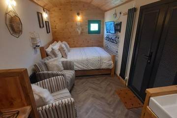 Chalet for 2 People in Isle of Anglesey, North-Wales, Photo 1