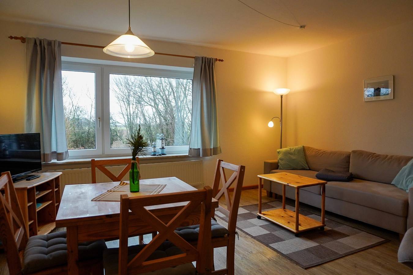 Ganze Wohnung, Apartment 'Fewo Binnen' mit Gemeinschaftsgarten und Wlan in Pellworm, Nordseeküste