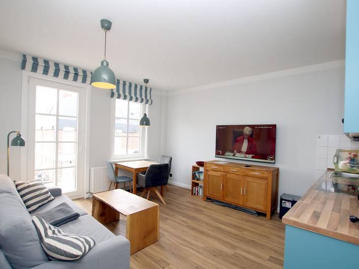 Ganze Ferienwohnung, Sandwall 14, Whg. 4 - Ferienwohnung am Sandwall mit 2- Zimmern auf ca. 40m² mit Meerblick in Nordfriesische Inseln (Schleswig-Holstein) (Schleswig-Holstein), Wyk auf Föhr