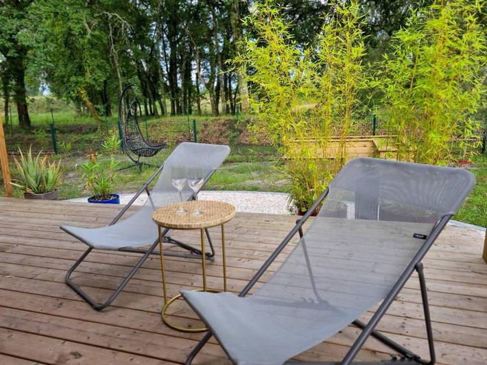 Gîte pour 4 personnes, avec vue sur le lac et piscine ainsi que jardin et vue à Labouheyre - 4