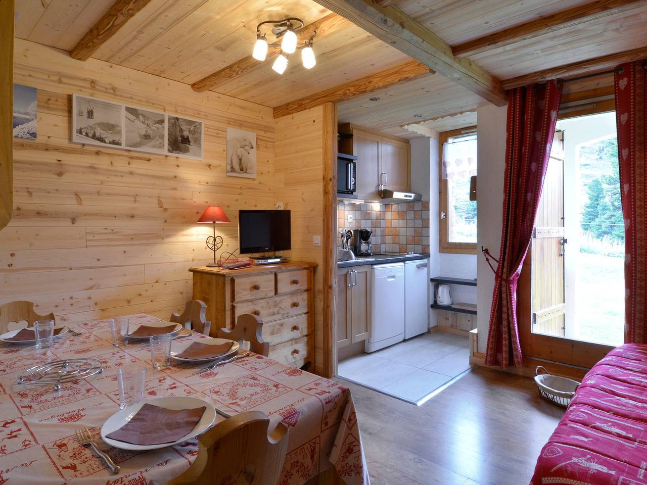 Ganzes Studio, Renoviertes gemütliches Studio · Direkter Pistenzugang · Haustiere erlaubt in Belle Plagne, La Plagne-Tarentaise