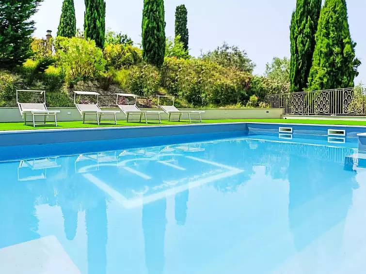 Casa 24 Persone in Stroncone, Provincia di Terni