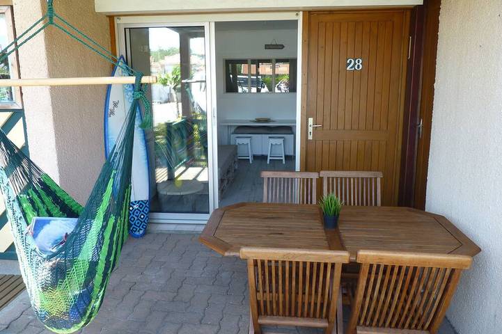 Appartement de vacances pour 4 personnes, avec terrasse et piscine